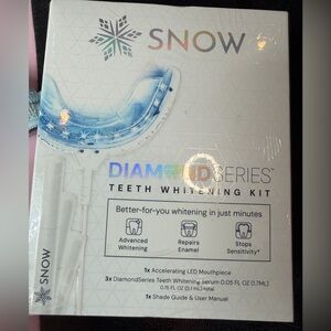 NIB SNOW Diamond Series Teeth Whitening Kit